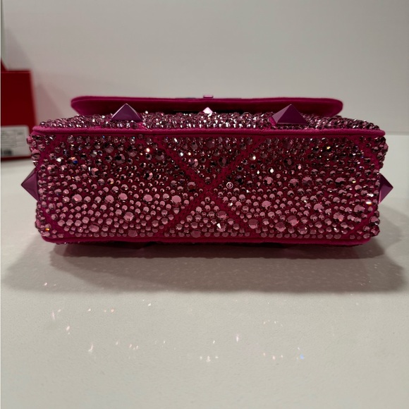 NWT/NWB Valentino Garavani Roman Stud Crystal-Embellished Shoulder Bag - PP Pink - Picture 13 of 17